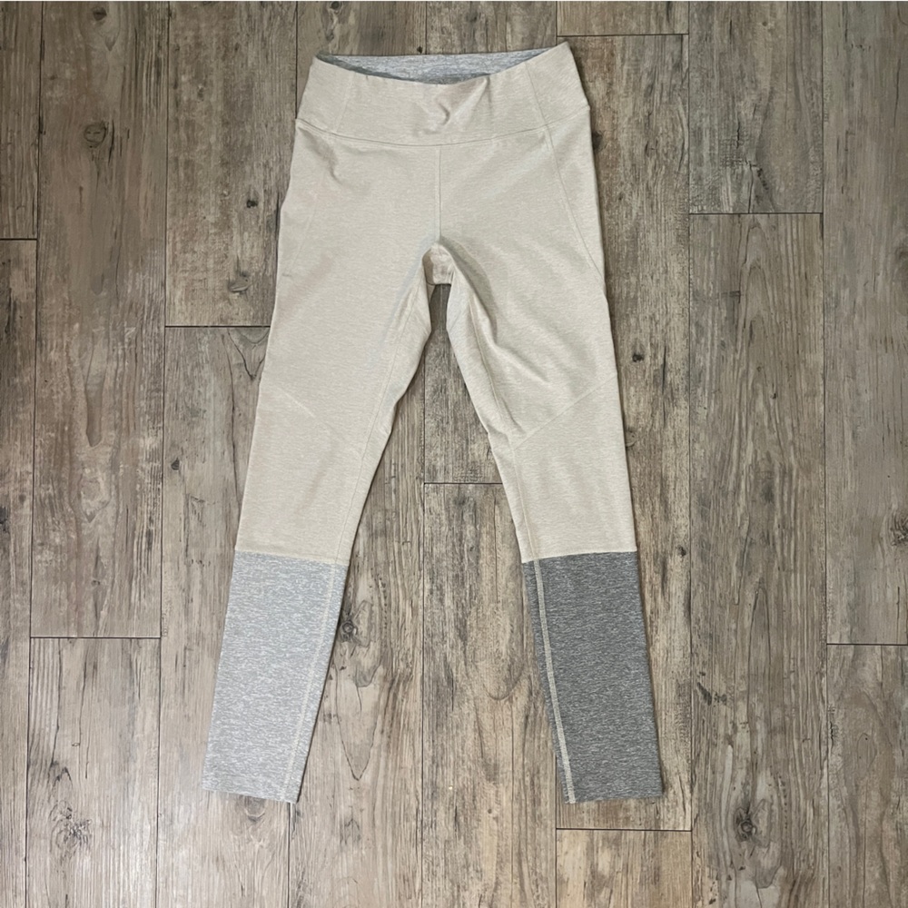 Outdoor Voices Dipped Leggings (small)